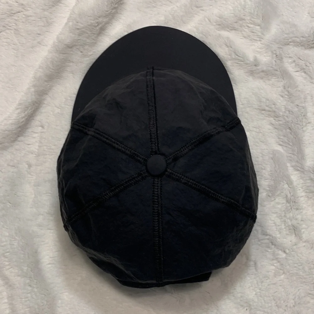🌹lululemon • Black Nylon Running Casual Unisex Adjustable Hat with free bag •